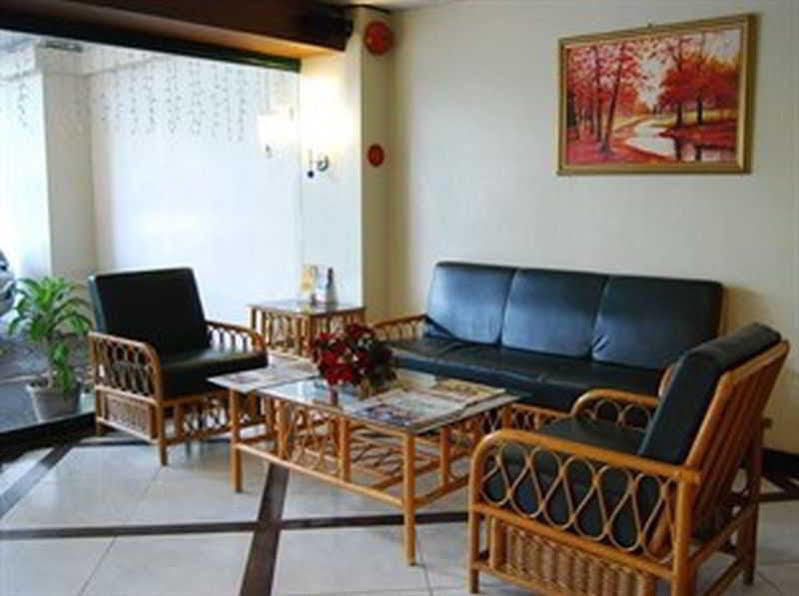 فندق أجنحة باراجون سيبو المظهر الخارجي الصورة